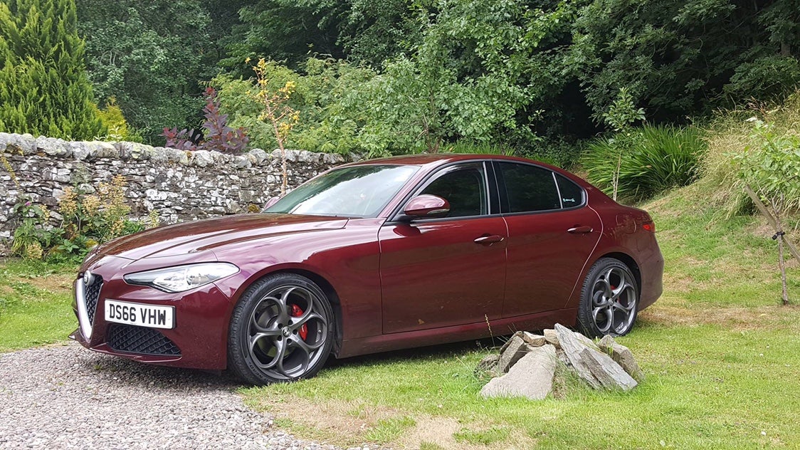 Monza Red with 19” Dark Petal Diamond Finish Alloys | Alfa Romeo Forum