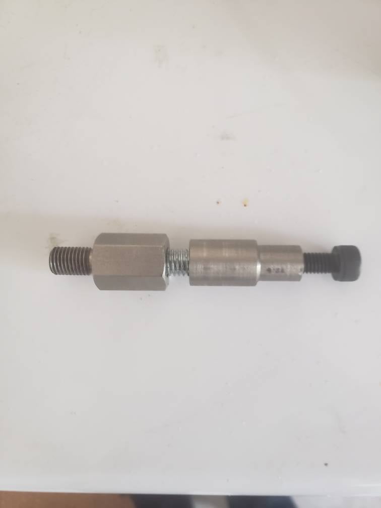 Clutch push rod seal replacement StromTrooper