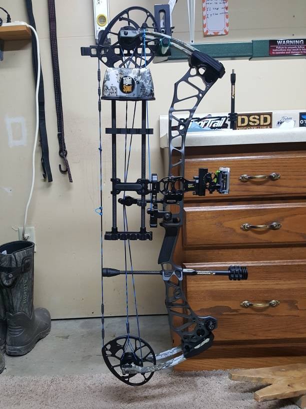 Tight spot vs Mathews quiver Page 2 Archery Talk Forum