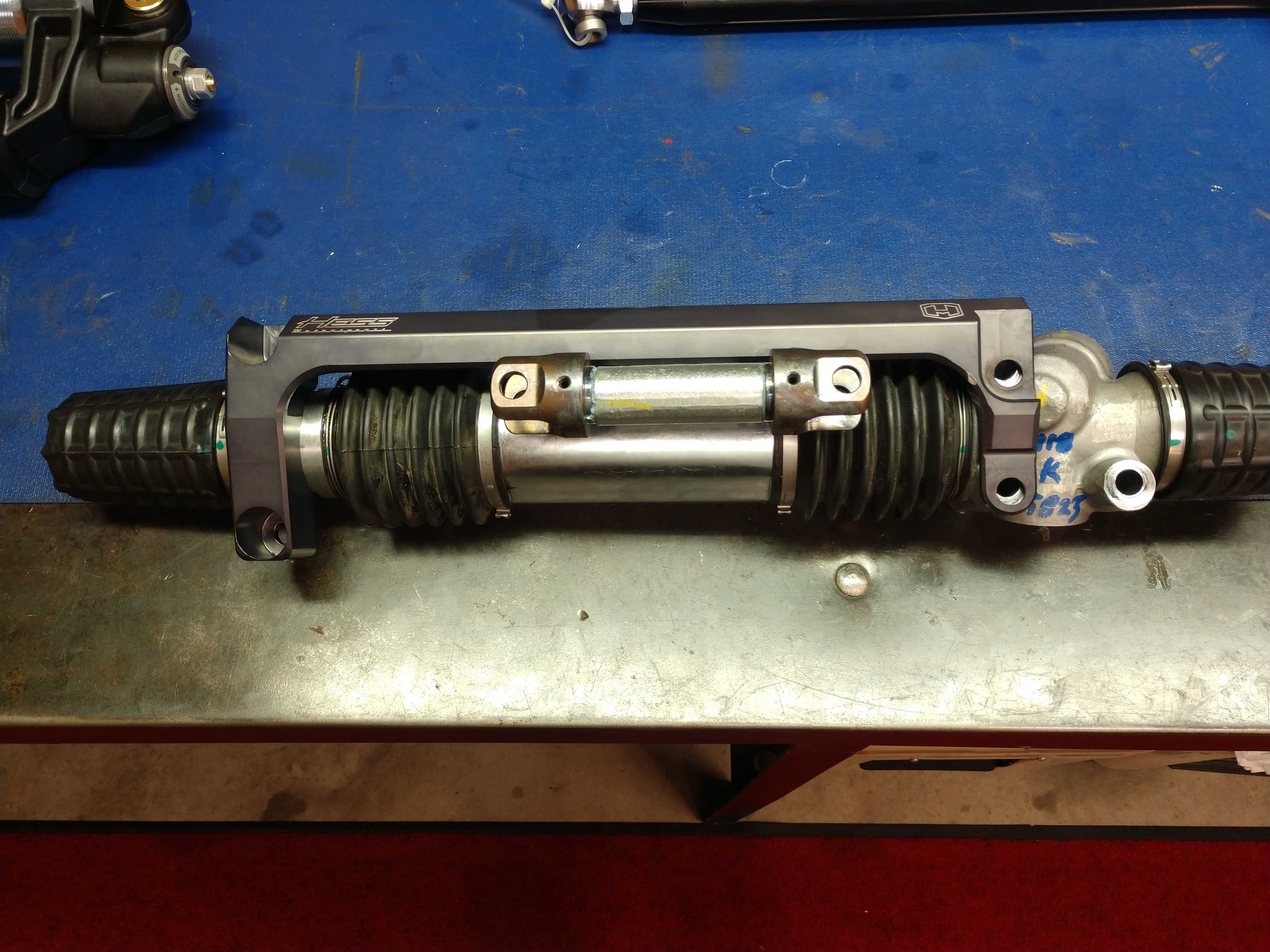 Hess Motorsports rack brace. CanAm Maverick Forum