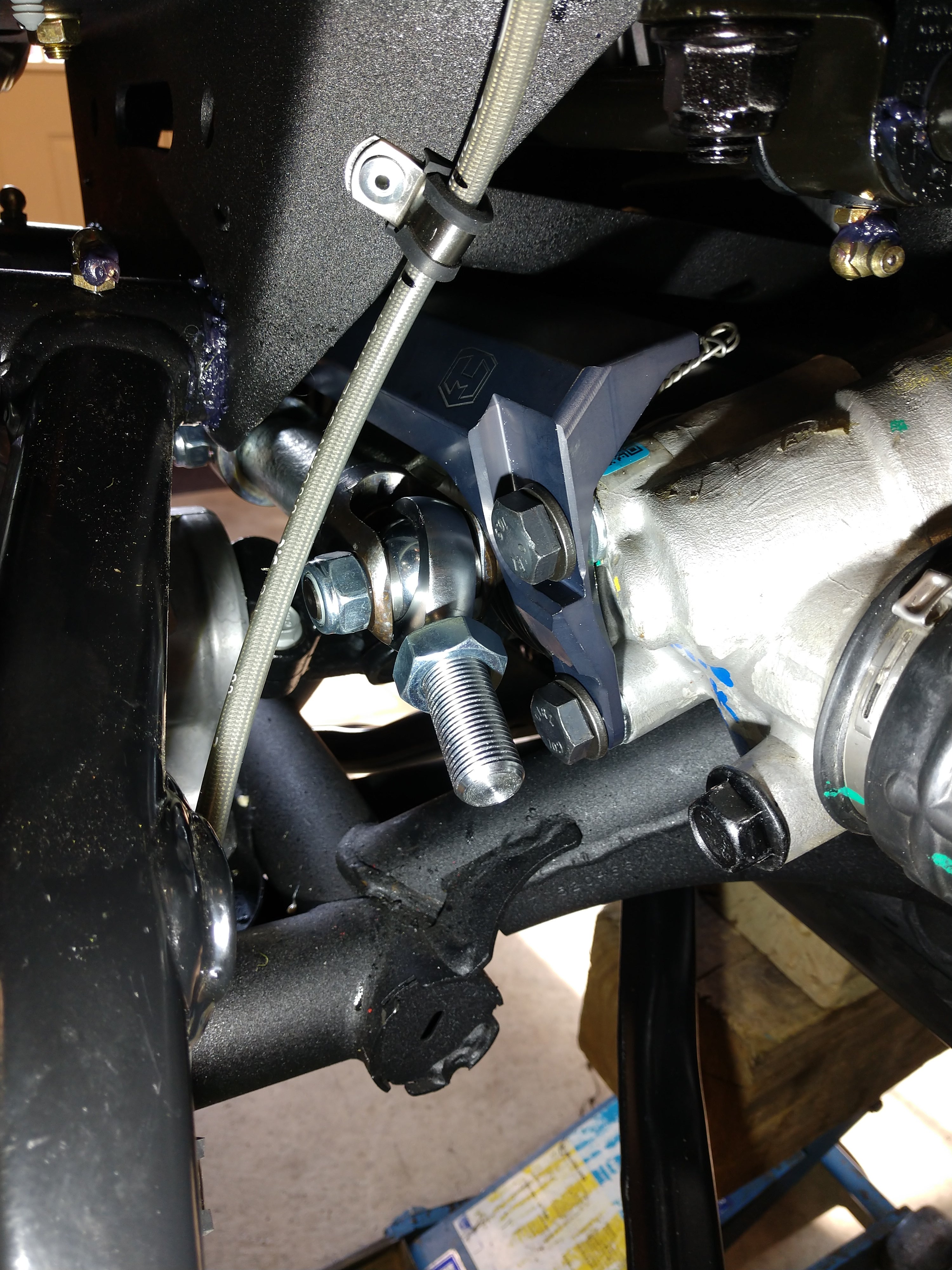 Hess Motorsports rack brace. CanAm Maverick Forum