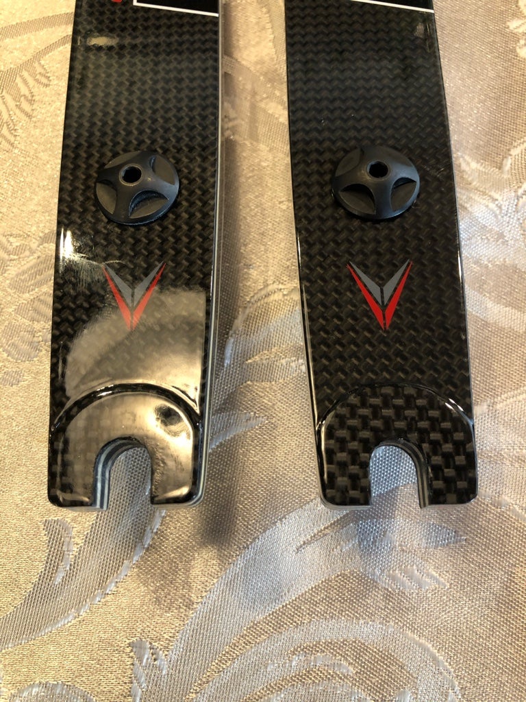 For Sale - FS: Red 25” Hoyt Xceed, 34# Long GPB Velos limbs - both mint ...