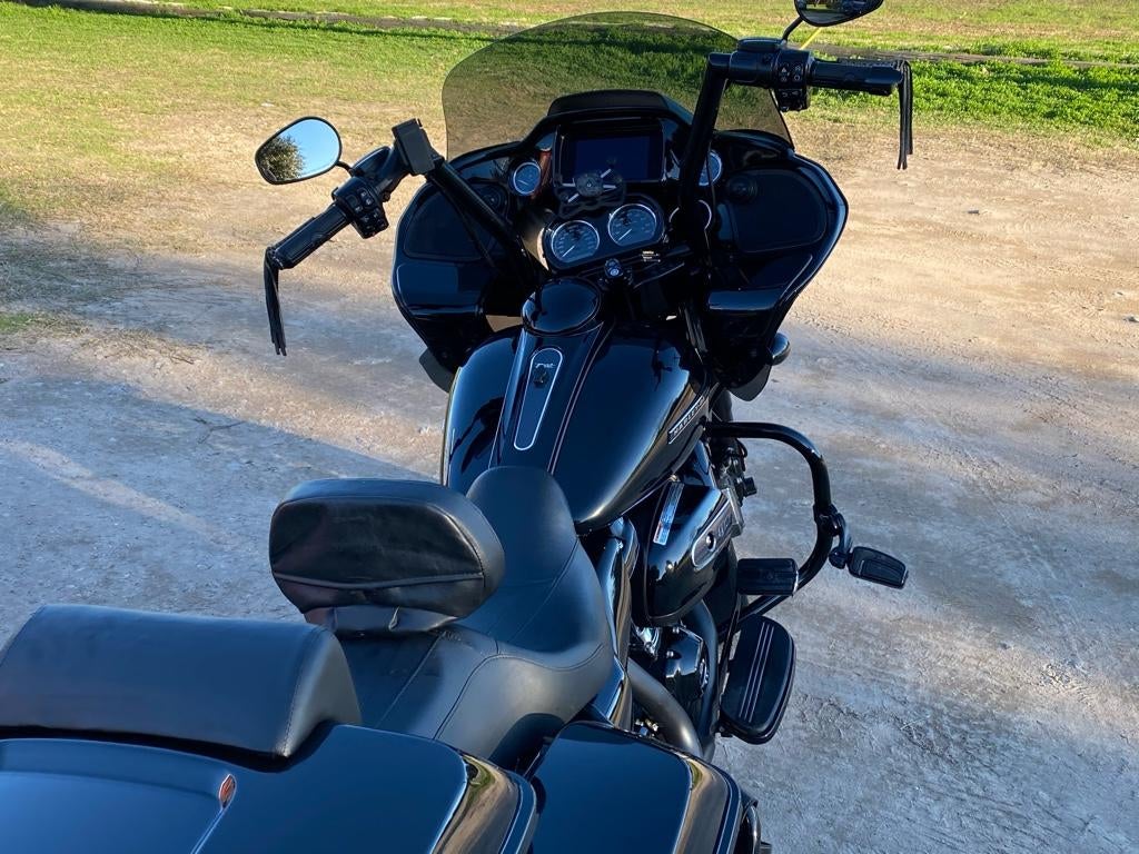 Fused Handle Bars Road Glide