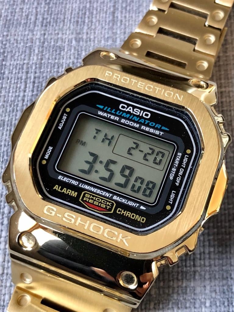 Gshock discount dw5600 gold