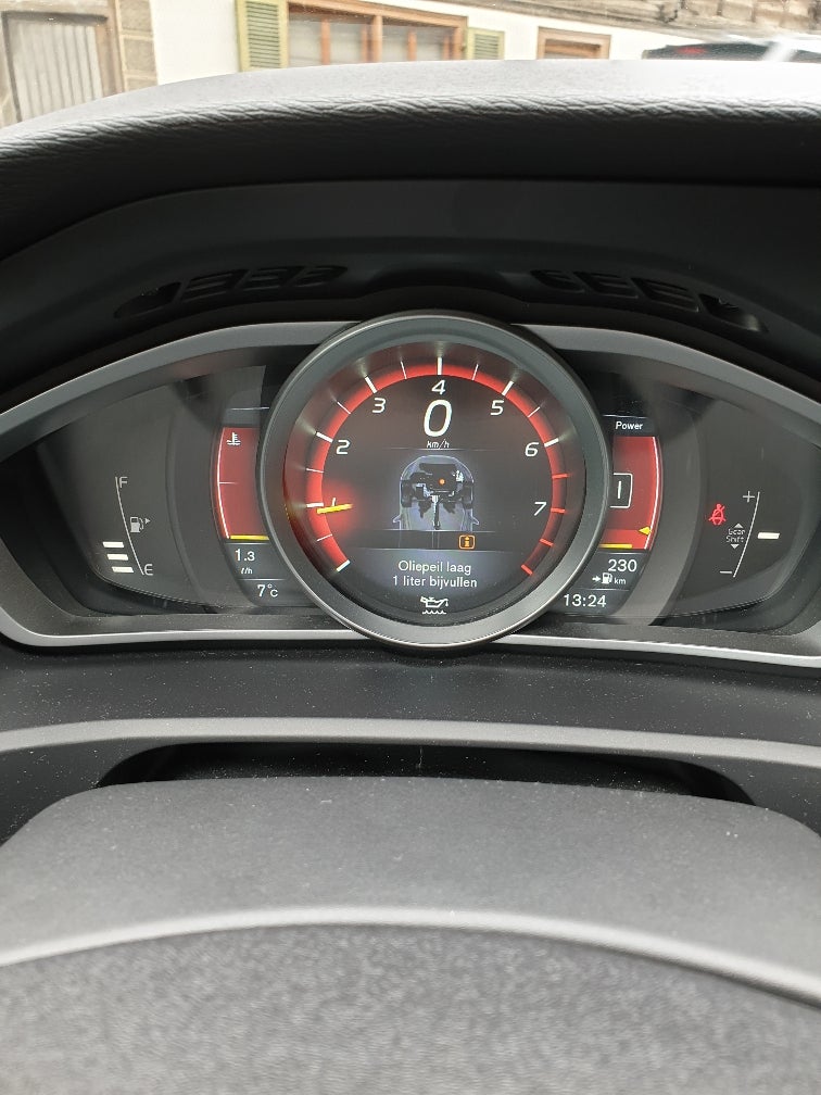 Volvo V40 Engine Oil Low Shop Stores