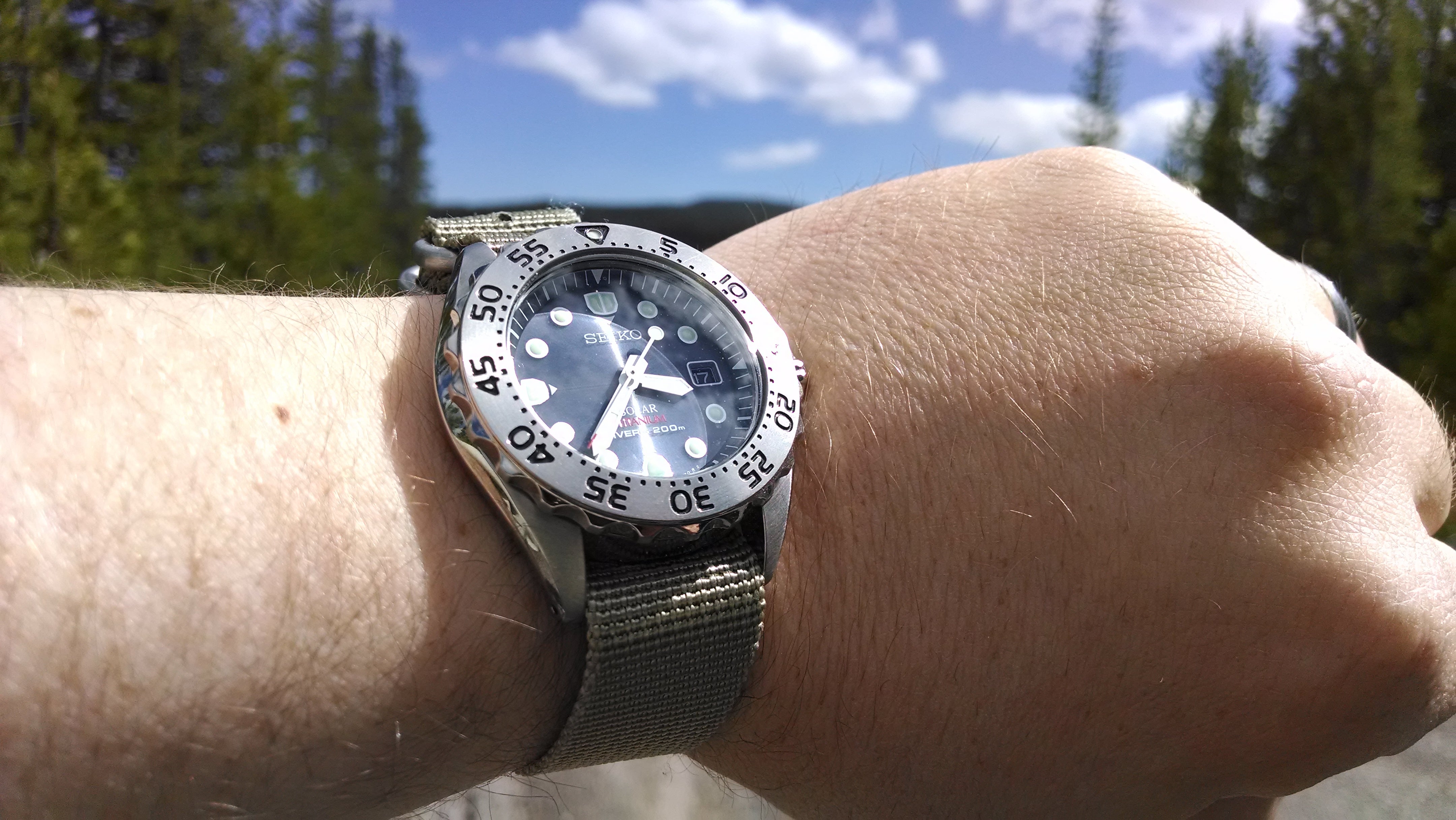 38mm Solar-powered Diver Goodness: The Alba AEFD529 | WatchUSeek