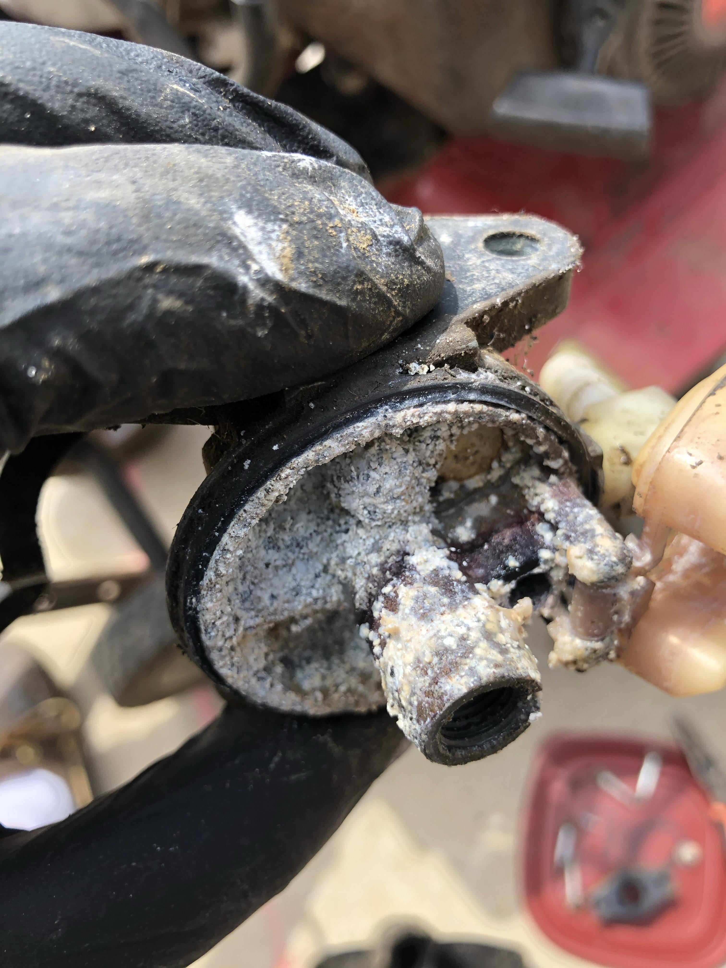 HS928 Carburetor Leak Snowblower Forum