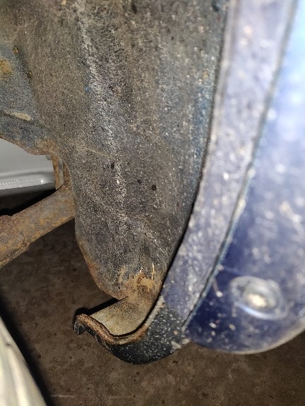 Rust Near Rocker: Aconselhamento/Comentários Bem-vindos | Toyota RAV4 ...
