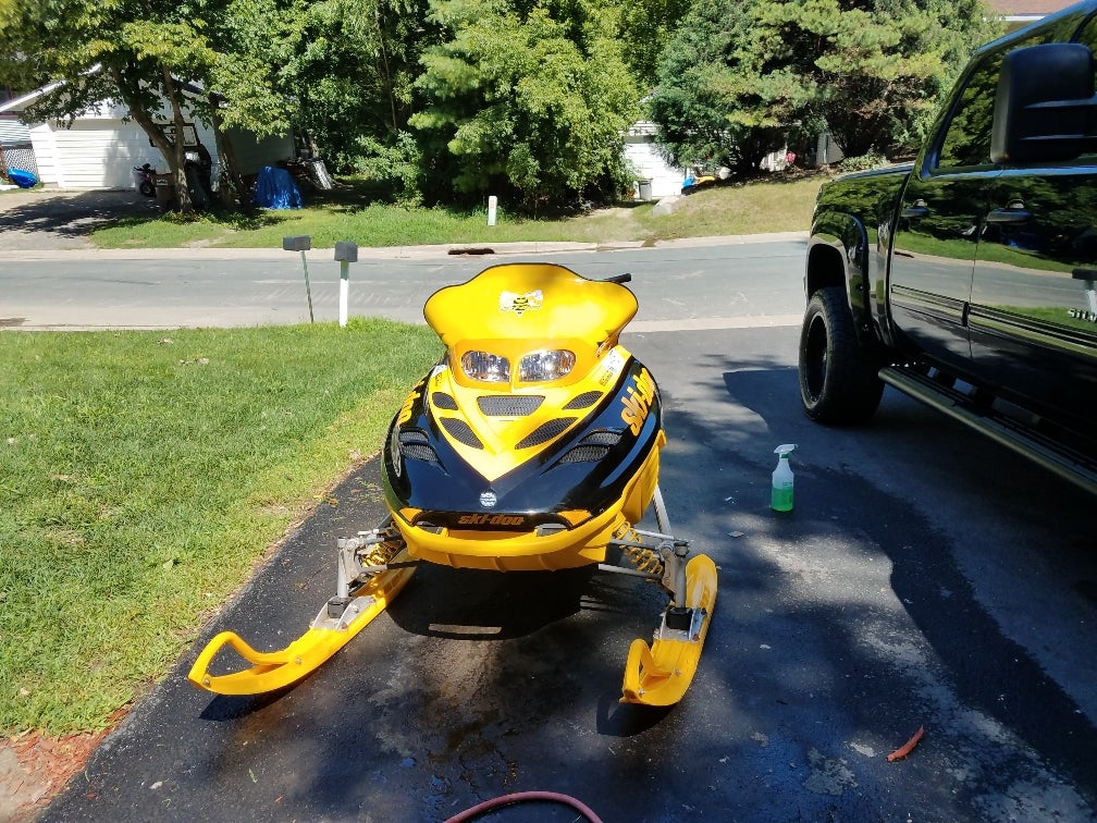 moco c-zbd-500_group_shot_0__03111.