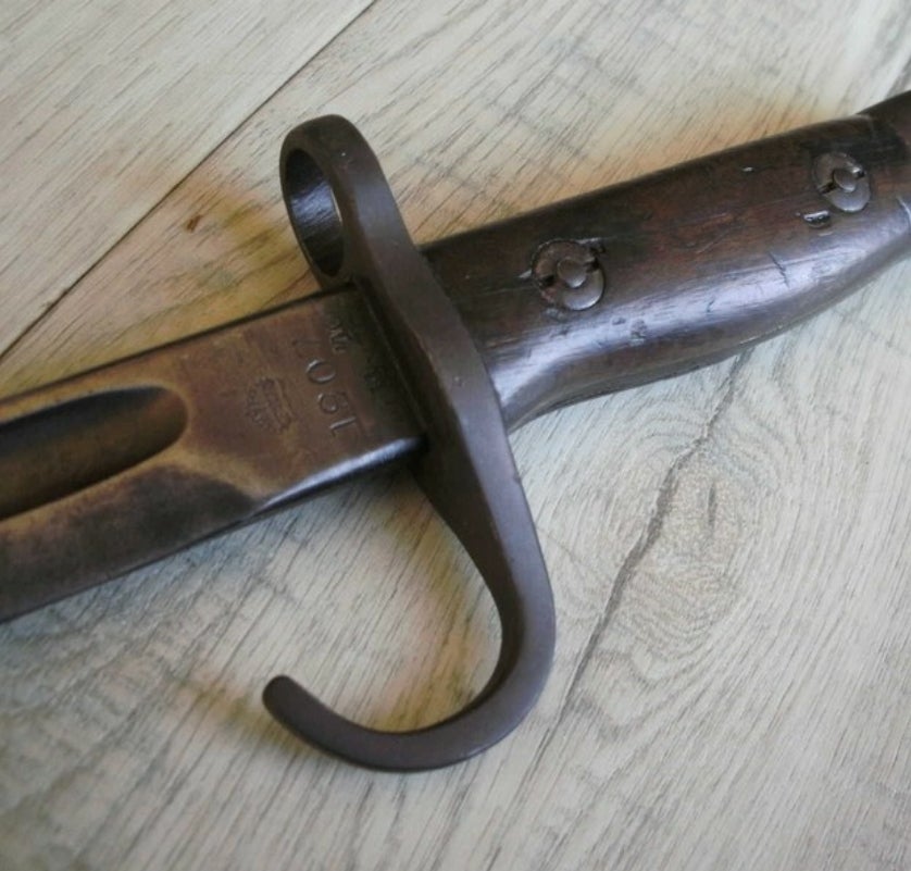 Hooked quillion, sort of | Gunboards Forums