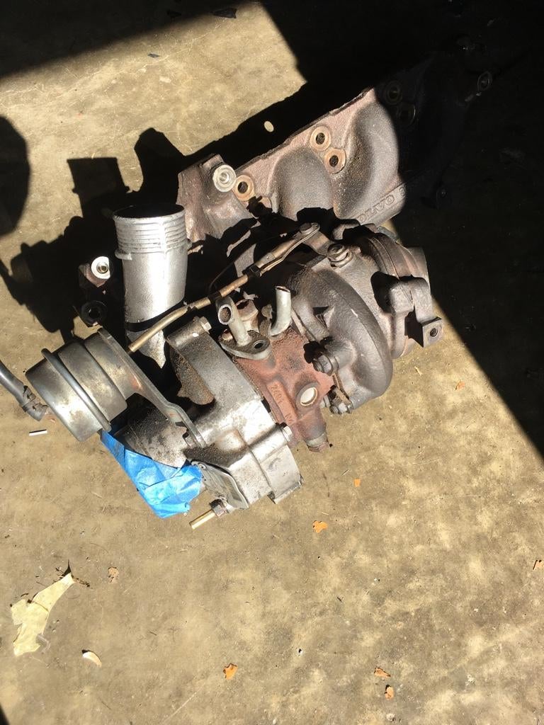 K24 turbo and R manifold (Sold) | SwedeSpeed - Volvo Performance Forum