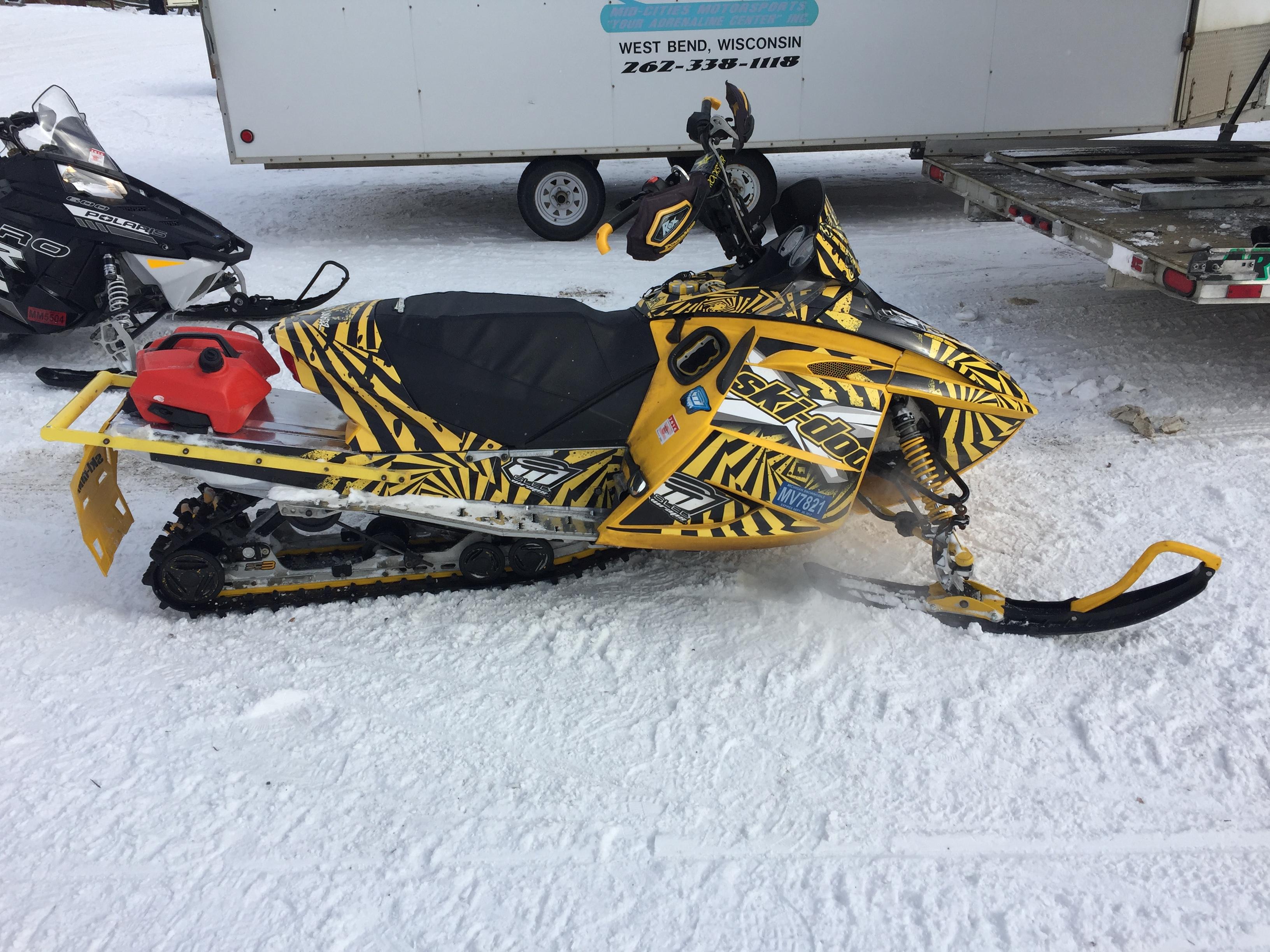 スノーモービル　ski doo XRS 2007 151 値下げしました スノーモービル ski doo XRS 2007 151 値下げしました