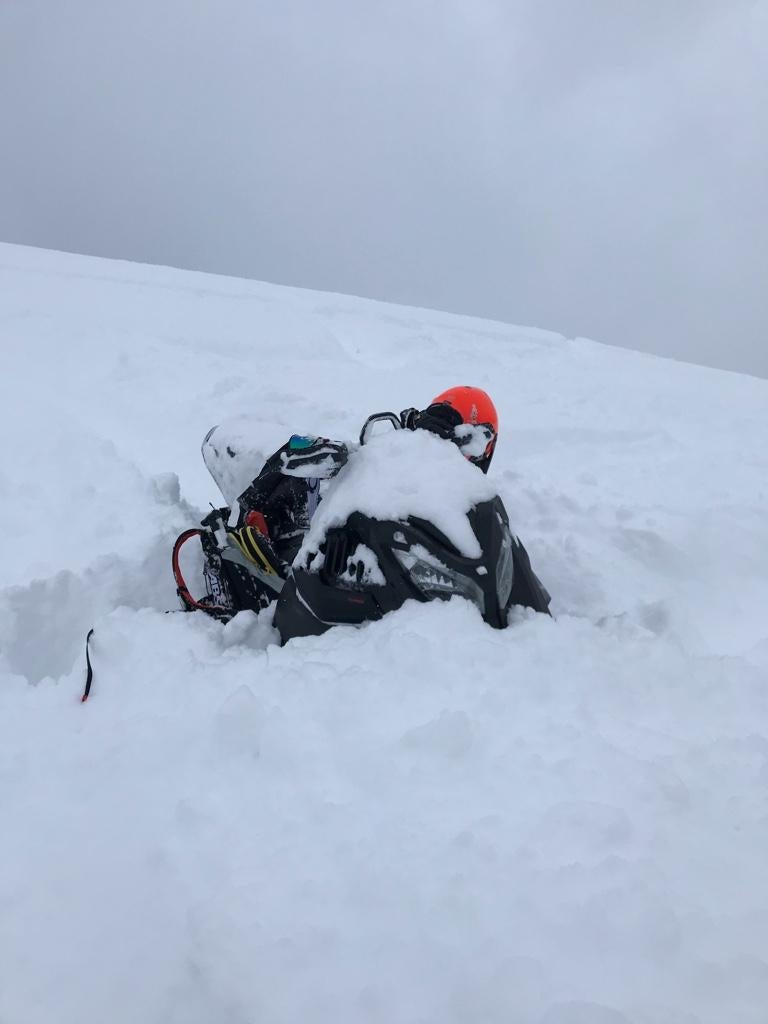 Lightweight hood. | Ski-Doo Snowmobiles Forum