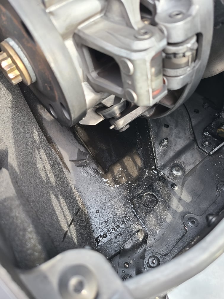 Oil pump leaking SkiDoo Snowmobiles Forum