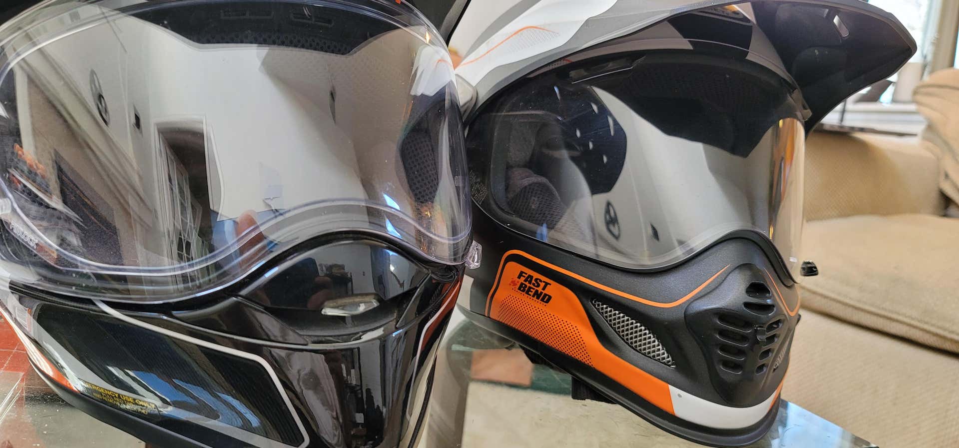 Helmets.... Does anyone have experience with Arai XD4 Vs Shoei Hornet? | Honda Africa Twin Forum Helmets.... Does anyone have experience with Arai XD4 Vs Shoei Hornet? | Honda Africa Twin Forum