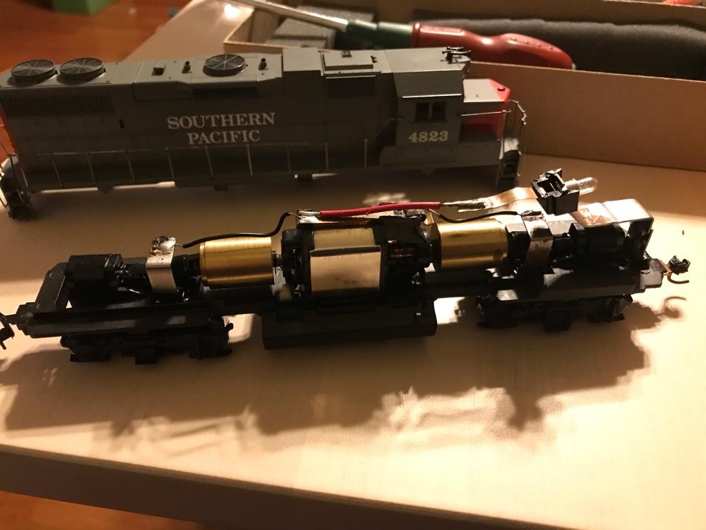 Athearn Blue Box running “backwards” | Model Train Forum