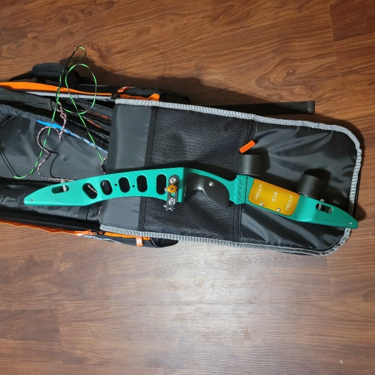G1 Riser For Sale - G1 Riser with 2 Medium Limbs | Archery Talk Forum