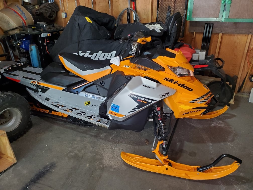 Differences between Renegade Adrenaline, X & XRS Page 3 SkiDoo