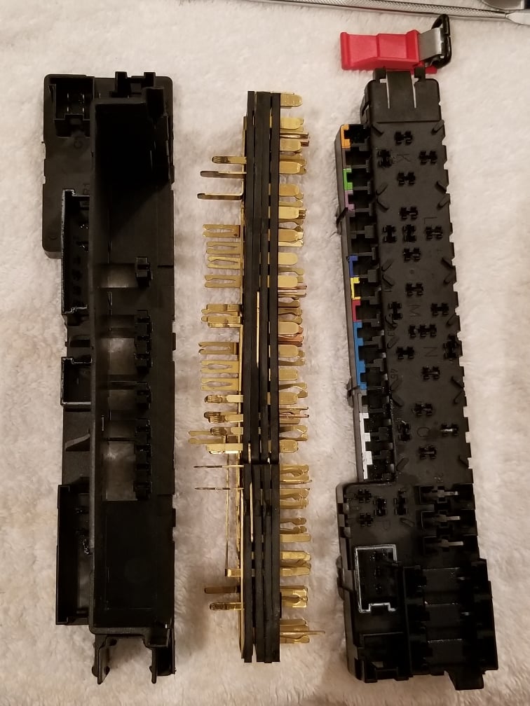 SAM (Signal Acquisition Module) and Fuse Block - Bad Connections ...