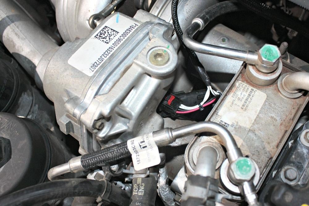 Ford 6.7 Secondary Cooling System Fill www.powerstroke.org