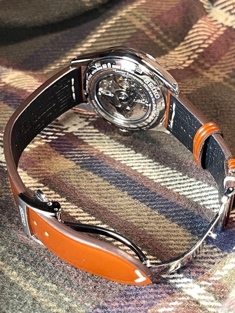 seiko spb215