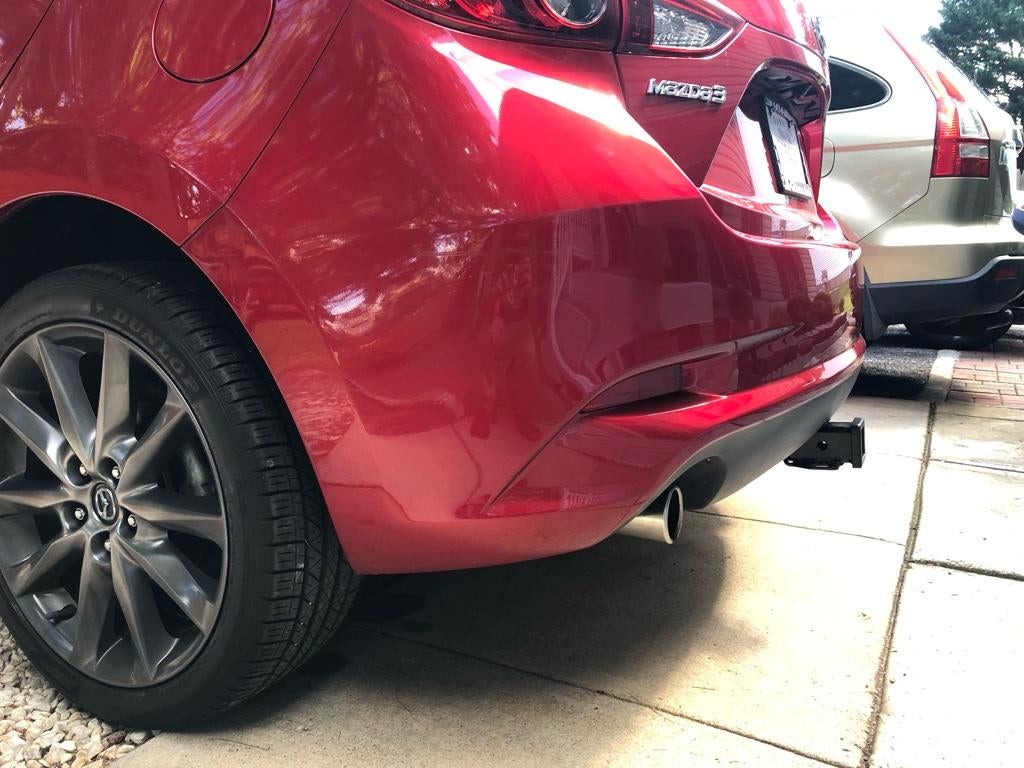 How to install Ecohitch trailer hitch on Mazda 3 Hatchback 2004 to