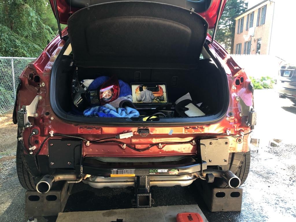 How to install Ecohitch trailer hitch on Mazda 3 Hatchback 2004 to
