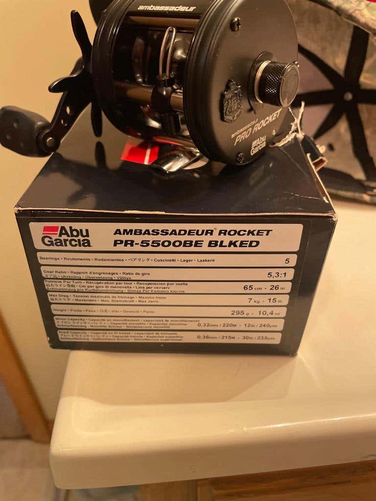 abu garcia 5500 pro rocket reel right hand Ambassadeur 6500 CS High-Speed Baitcast White Edition The 4.1 Abu Garcia Ambassadeur C3 5500
