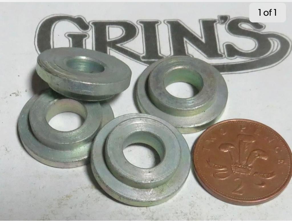 Source of good quality handle bar metalastic bushes Triumph Rat