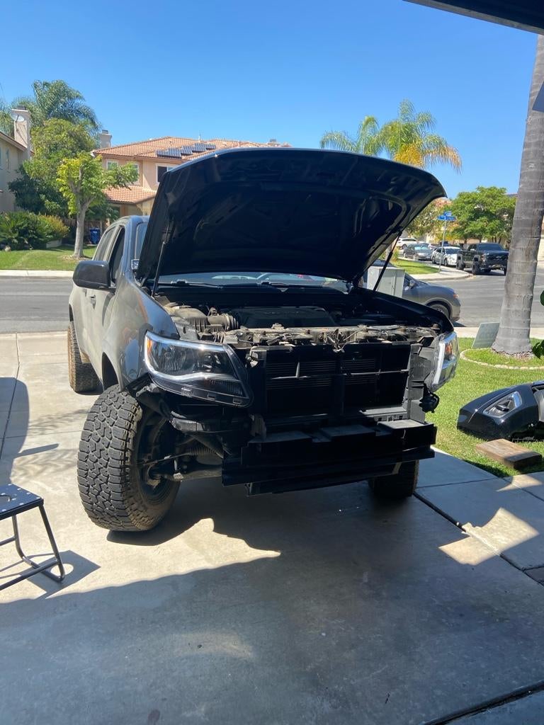 Front air dam Chevy Colorado & GMC Canyon