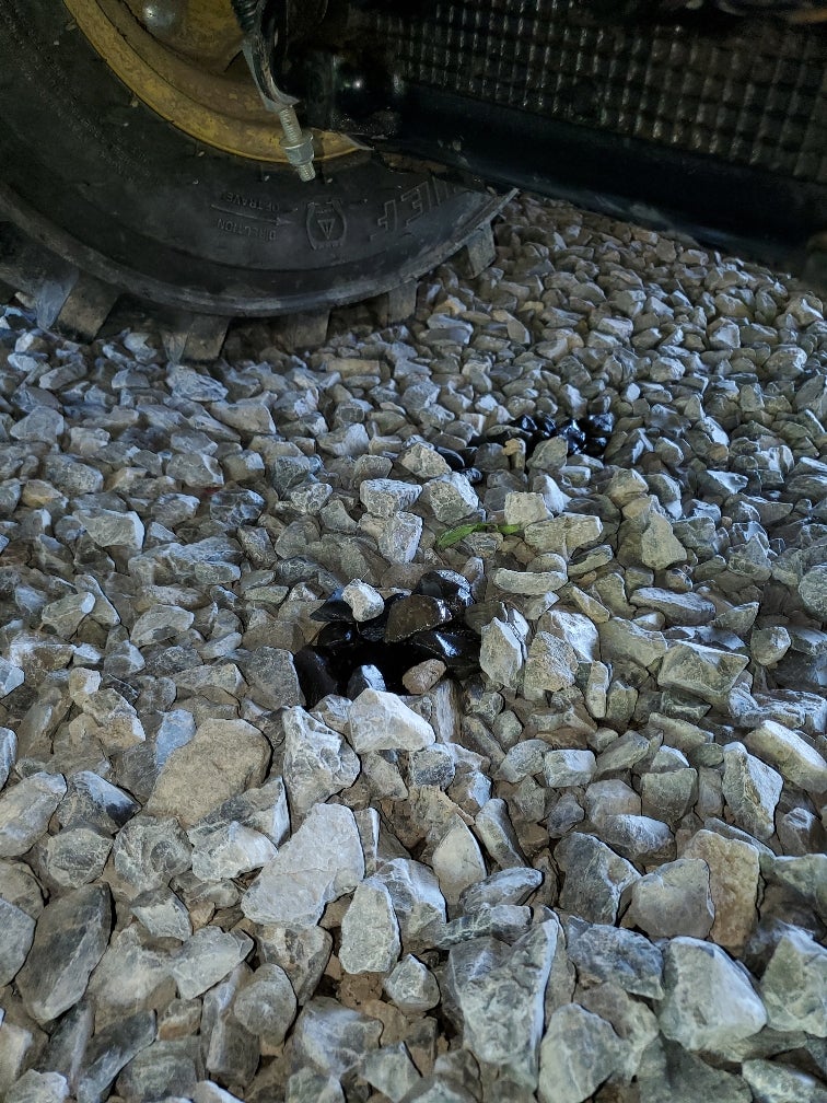 1025r Leaking Fluid from Transaxle Green Tractor Talk