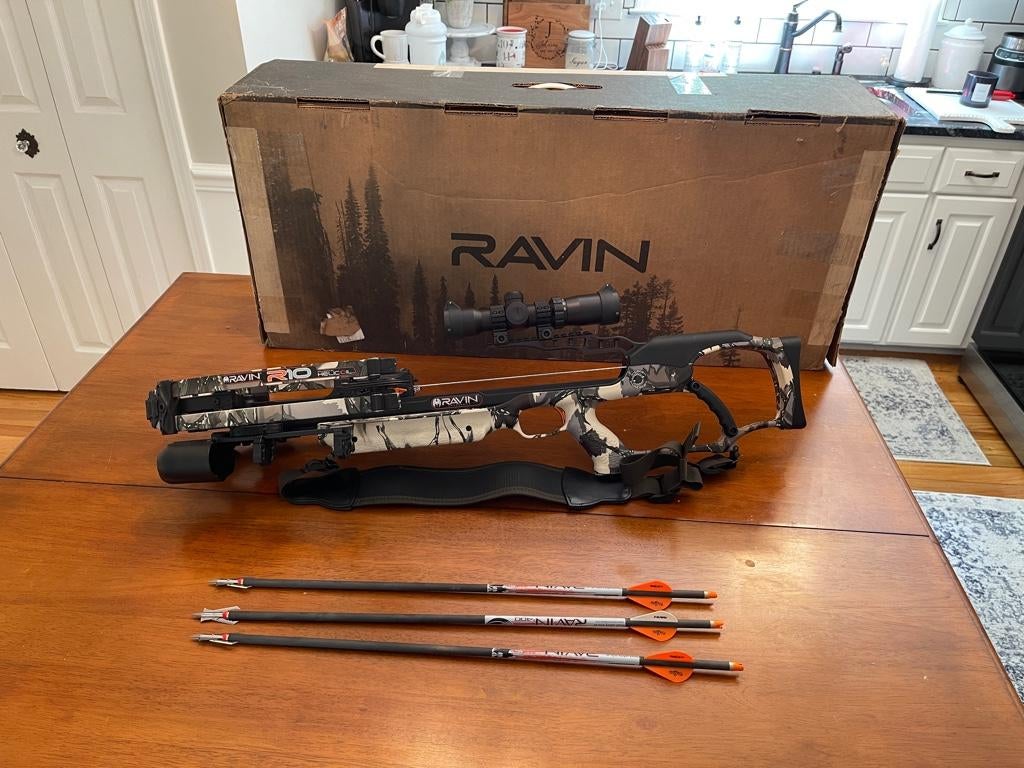 Raven R10 Arrows Ravin R10 premium package | Archery Talk Forum