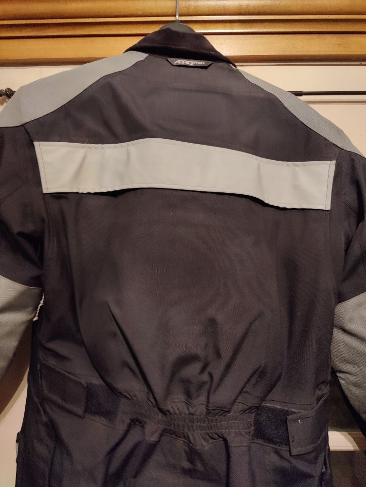 For sale Aerostich Roadcrafter R3 size 46L, Sold! Adventure Rider