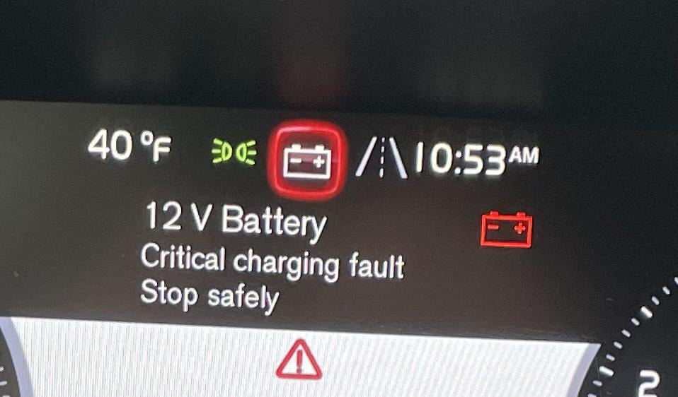 2018 xc90 t6 12v battery critical charging fault SwedeSpeed Volvo