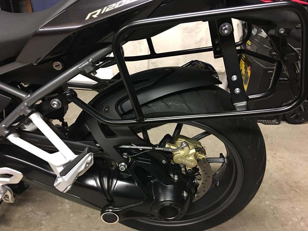 New R1250R - first or third party panniers, screen, topbox? | BMW ...
