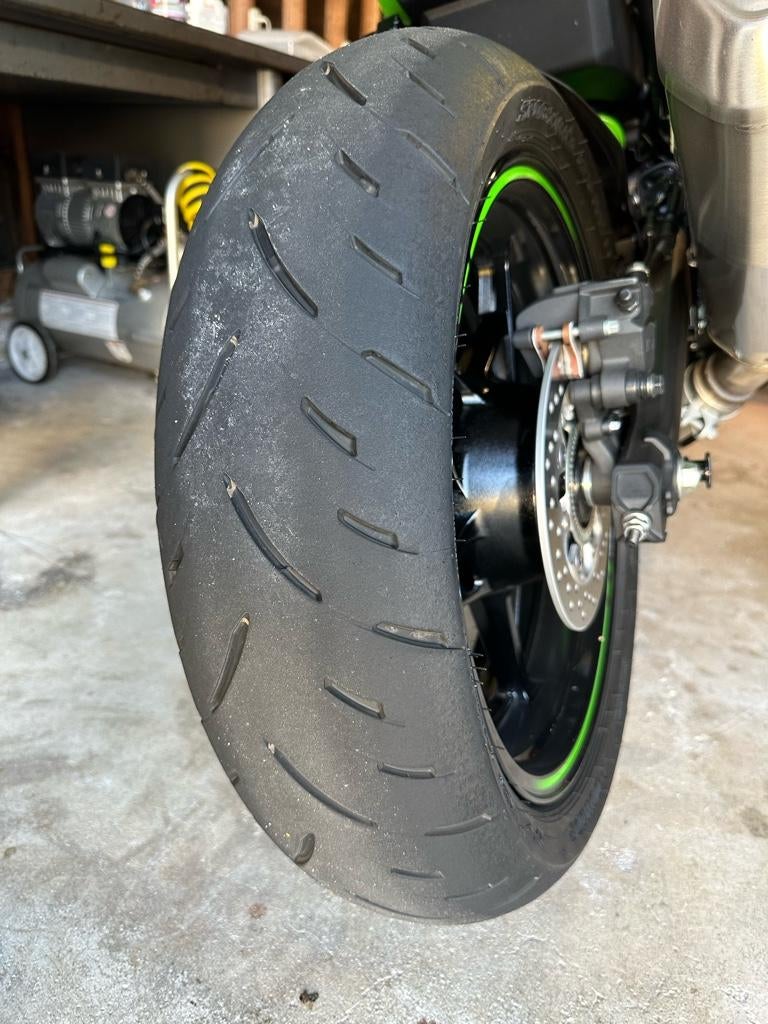 Tire pressures Kawasaki ZX4R Forum